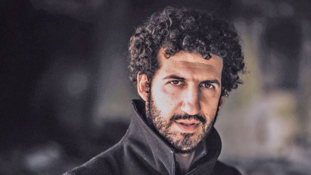 “La poesía es un lazo del corazón hacia el cerebro”