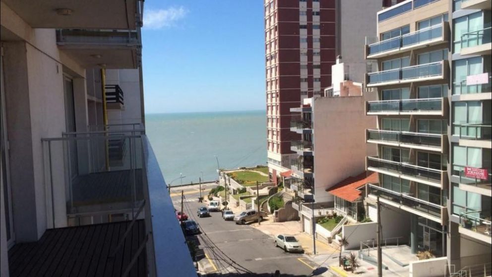 El alquiler diario de un departamento para cuatro personas promedia los $2.300