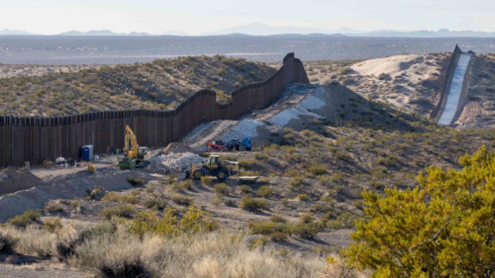 Trump dice que necesita u$s5.600 millones para el muro