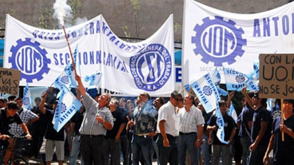 Lo peor no pasó, más suspensiones y despidos en Tierra del Fuego