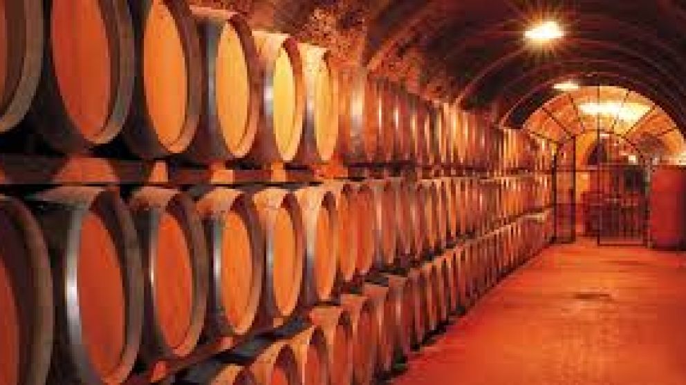 Bodegas deberán presentar certificados de productos