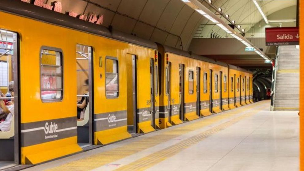 El Gobierno porteño compró las formaciones al Metro de Madrid en 2011