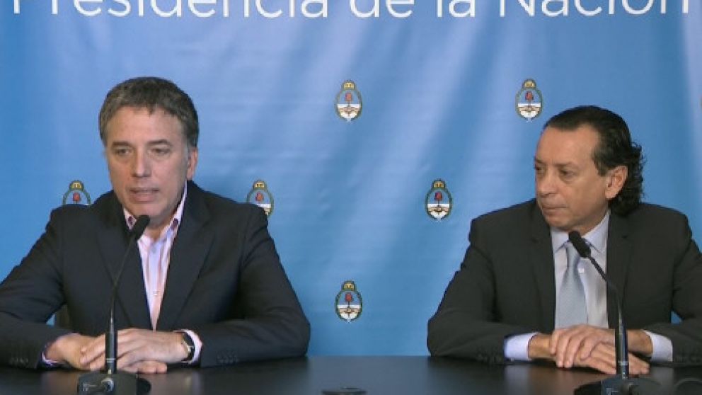 El Gobierno mostró reflejos y Dujovne y Sica evitaron confrontar