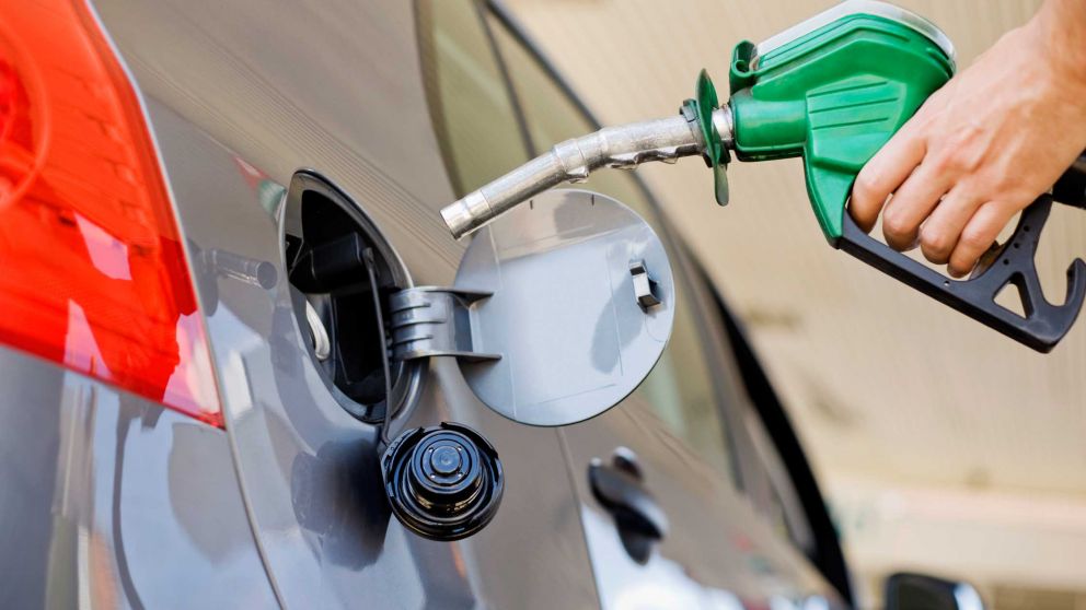 Insaurralde da marcha atrás con la criticada tasa a los combustibles