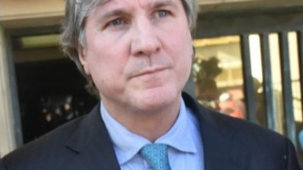 El ex vicepresidente afirmó que en Argentina no existe la división de poderes