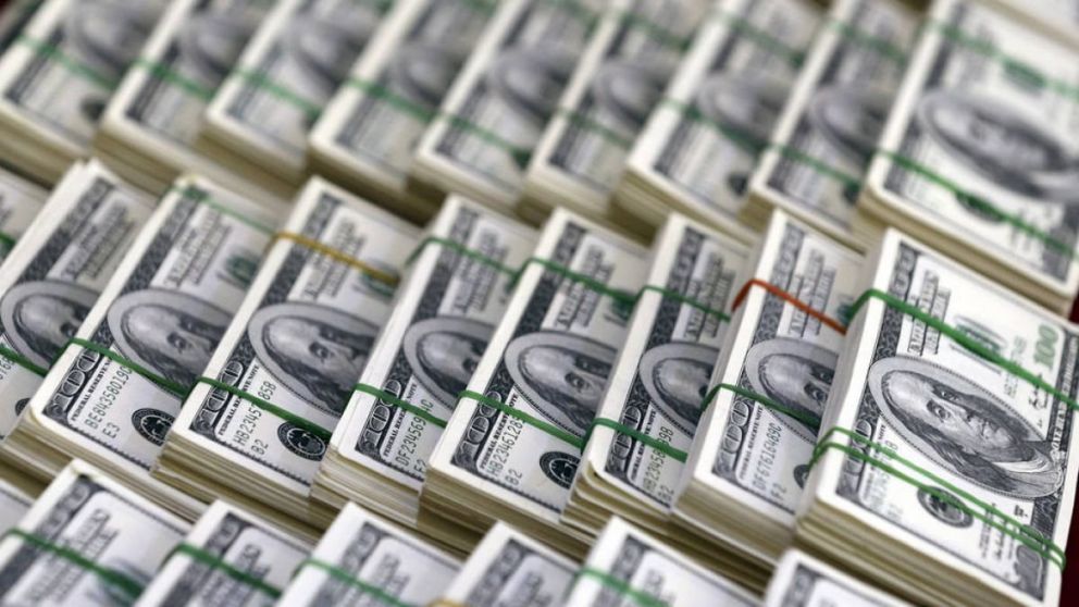 El dólar alcanzó el nivel más alto de las últimas dos semanas