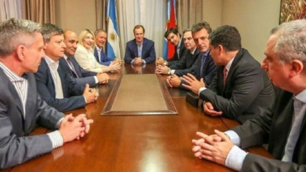 El espacio sufre problemas de “divismo”