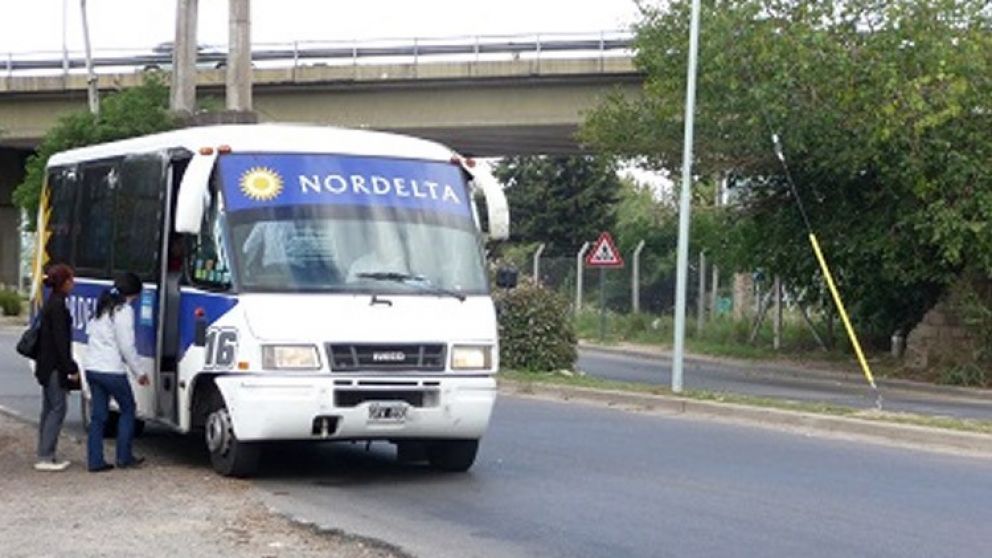 Las trabajadoras denunciaron que no las dejaban subir a las combis de Mary Go