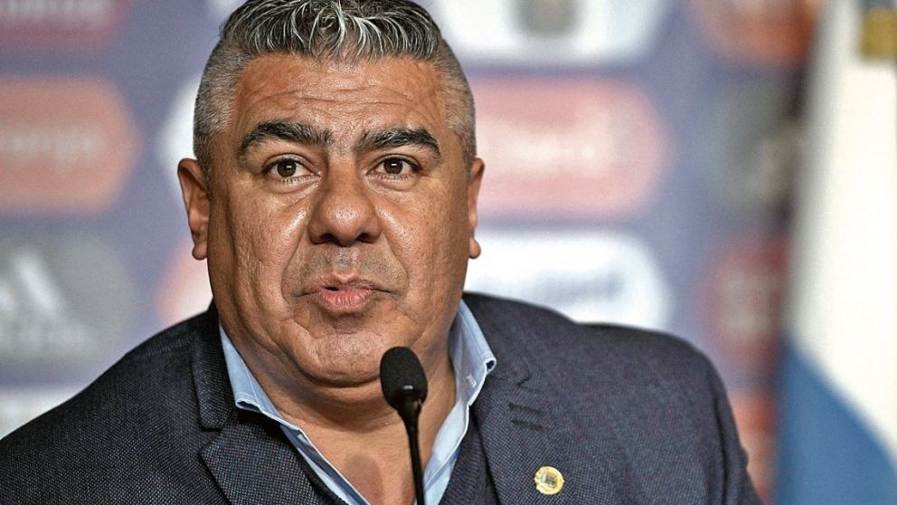 El presidente de la AFA, Claudio Tapia, evaluará y decidirá quién se hará cargo de la dirección técnica de la Sub 20