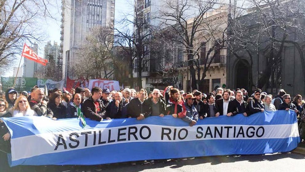 Trabajadores del Astillero Río Santiago cerraron paritarias