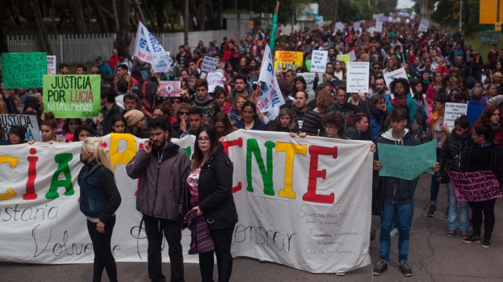 Indignación al conocerse el fallo que absolvió del cargo de femicidio a los acusados
