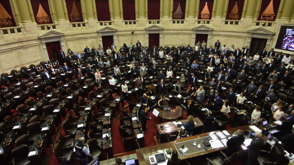 Uno por uno, los 40 proyectos que debatirá el Congreso en extraordinarias