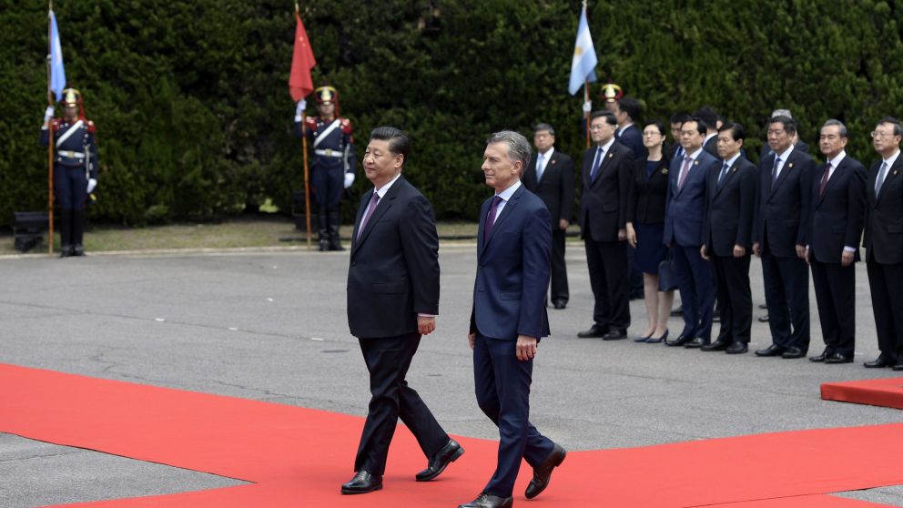 Gobierno ratificó acuerdo con China por 50 años e inquieta a EE.UU