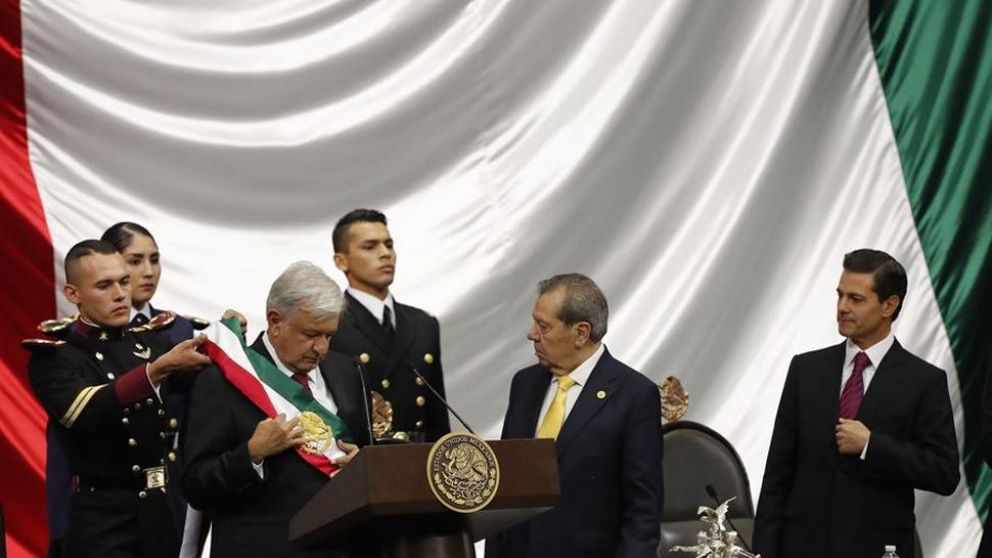 López Obrador recibe un país arrasado del que se habla poco