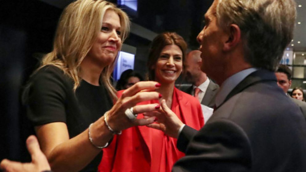 M�xima tambi�n salud� al Presidente y a Juliana Awada