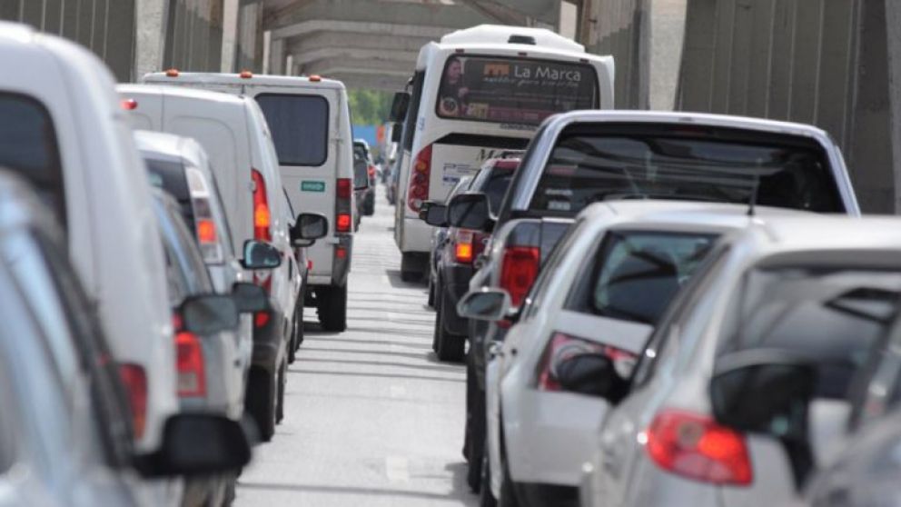 Autorizaron marchas por Avenida de Mayo contra el G20