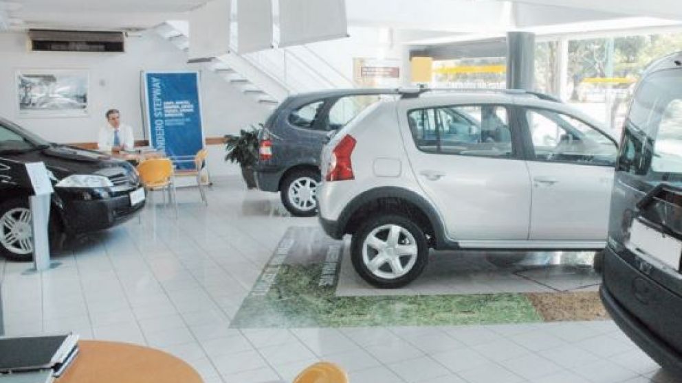 La venta de autos 0 km se derrumba un 40% en noviembre y se aceleran los despidos