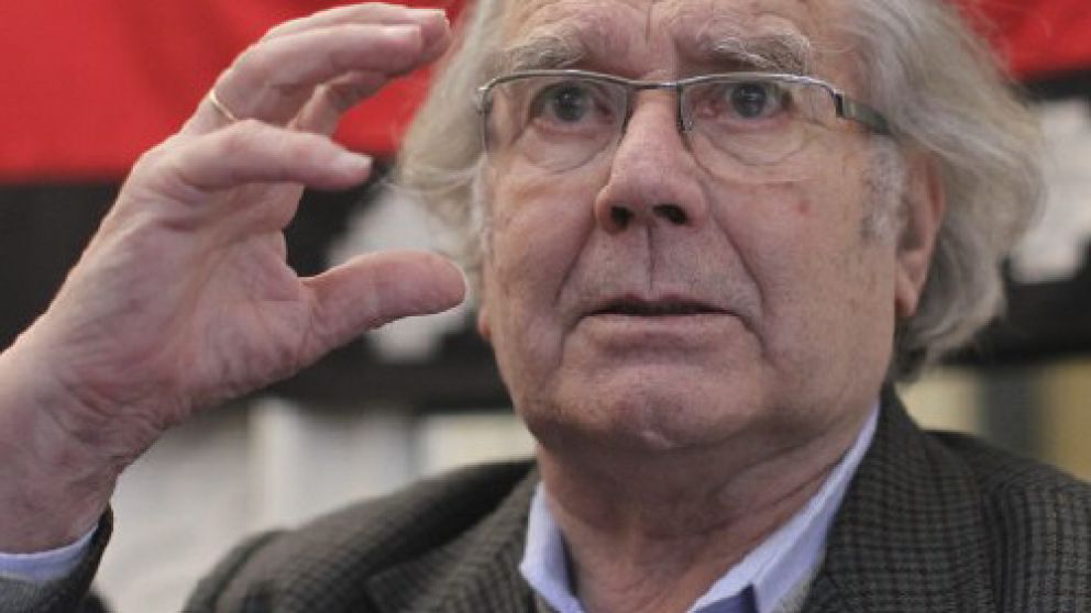 Pérez Esquivel: “Antes que anuncios deben hacer reuniones”