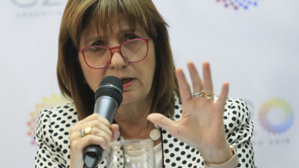 La ministra pidió que las manifestaciones sean “pacíficas”