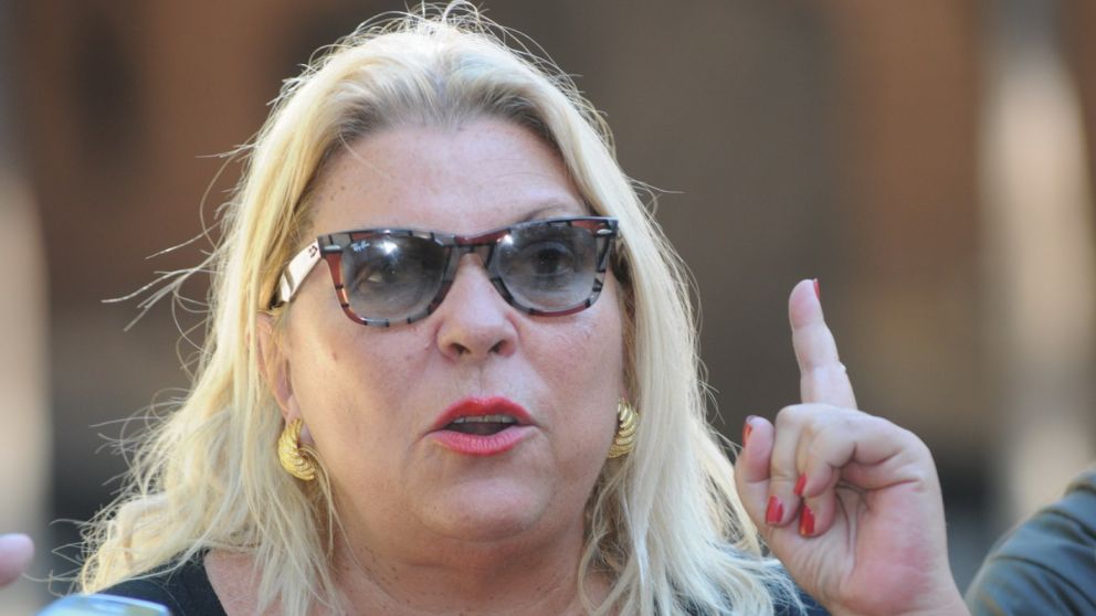 Reapareció Carrió tras retiro espiritual en Israel y promete bajo perfil