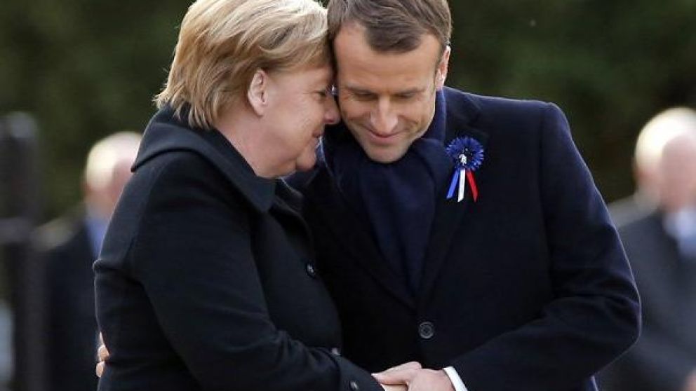 La canciller alemana apoya la creación de un ejército europeo para dejar de depender de EEUU