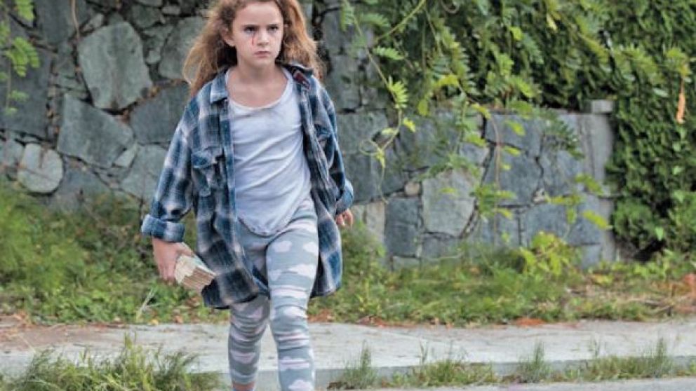 Freaks: paranoia, humor, terror y algo de superhéroes