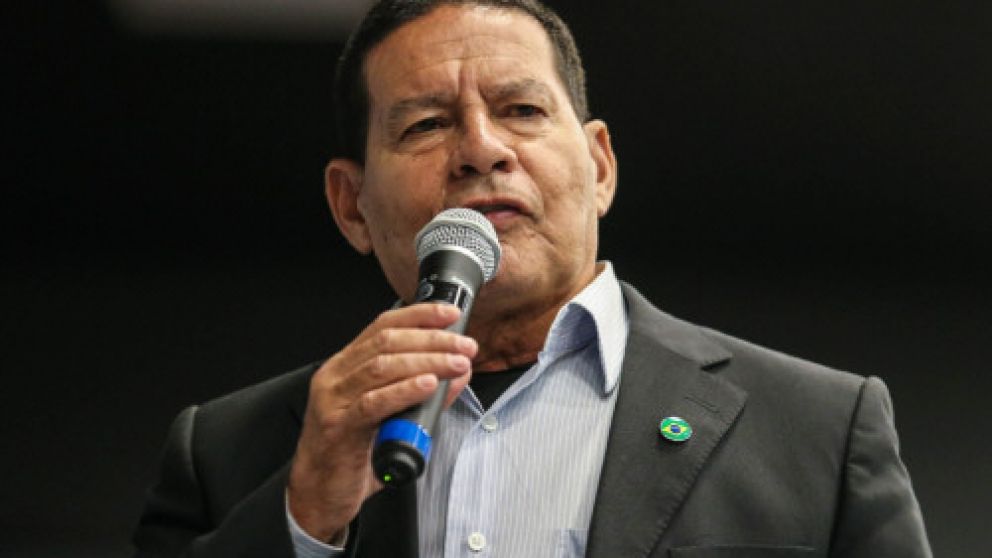 El vicepresidente ratificó que Petrobras seguirá siendo estatal