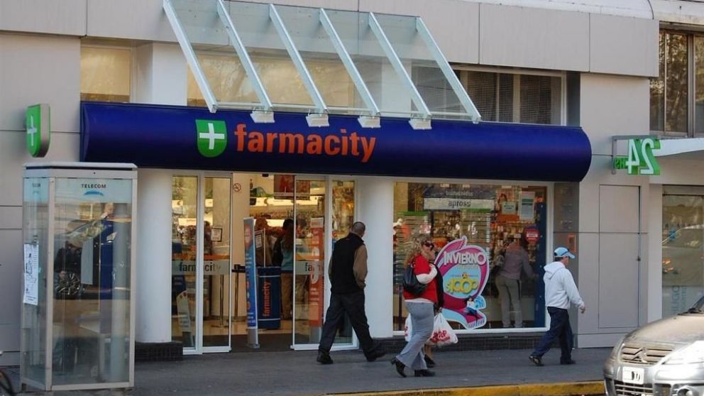 Primera audiencia por el desembarco de Farmacity en la Provincia