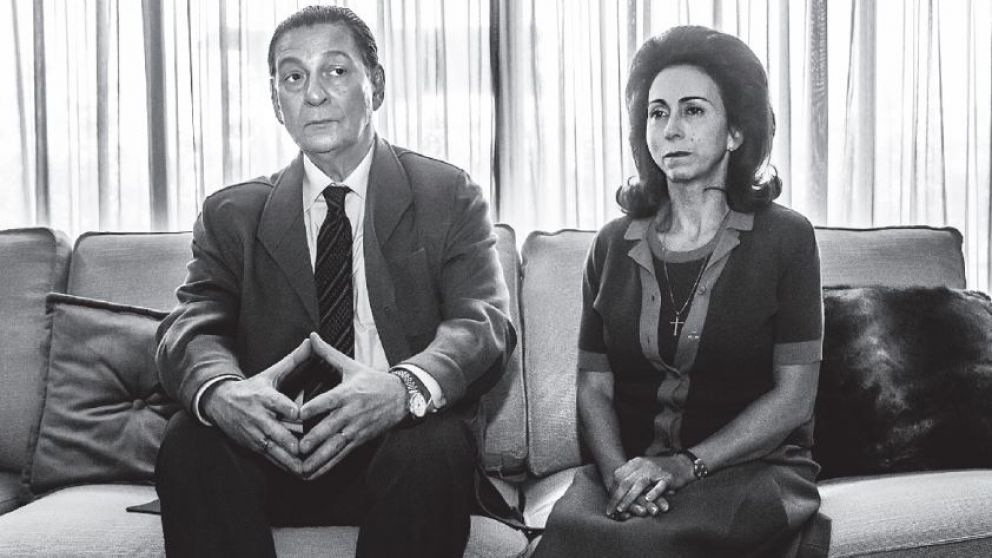 Los argentinos Osmar Nuñez y Fabiana Garcia como Perón e Isabel en la intimidad doméstica