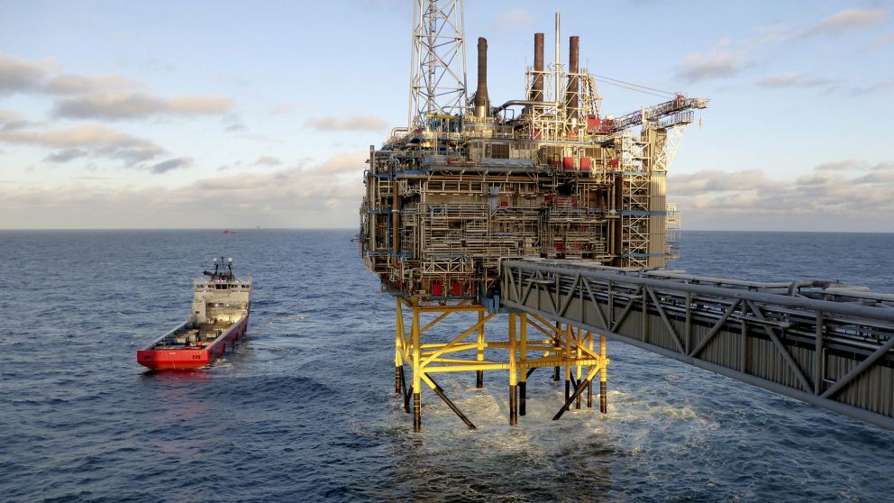 Histórico: el Gobierno convoca a petroleras a explorar el Mar Argentino