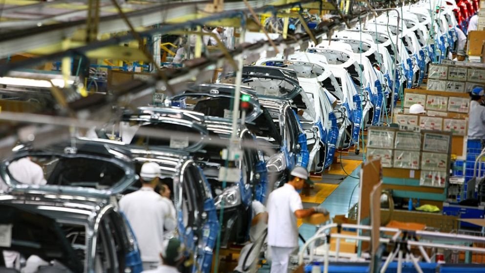 Autopartistas esperan repunte de producción de vehículos