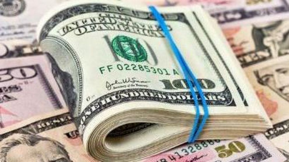 El d�lar est� cerca del piso de la banda de flotaci�n