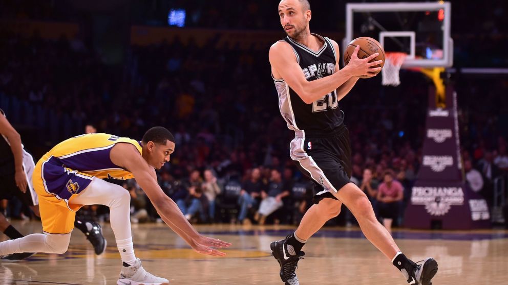 Ginóbili dice adiós y los Spurs retiran la camiseta 20