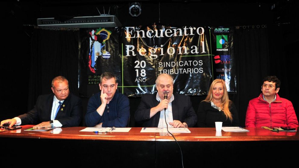 Lanzaron en Buenos Aires una Confederación de sindicatos impositivos de la región