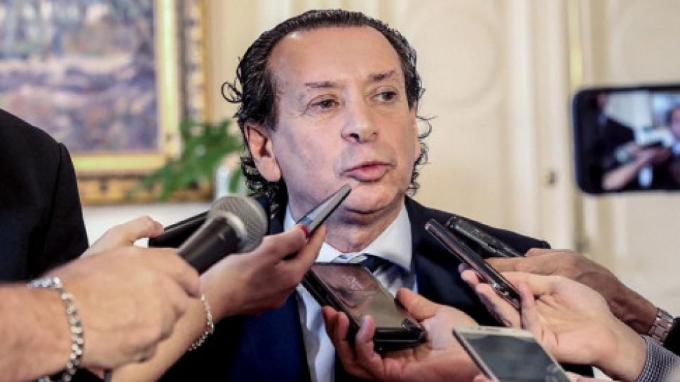 Sica espera, resignado, que la CGT defina la fecha de un nuevo paro