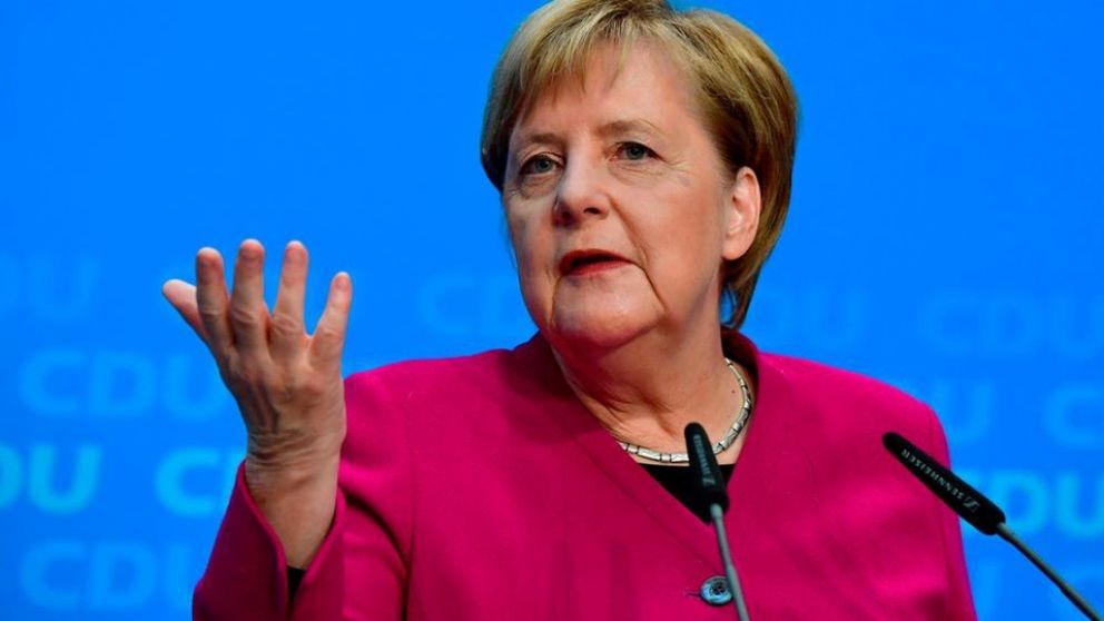 Merkel no se presentará a la reelección de su partido, ni como canciller