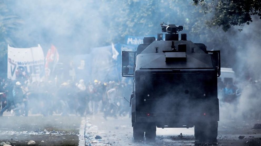 La Policía de la Ciudad reprimió las manifestaciones y detuvo a 26 personas