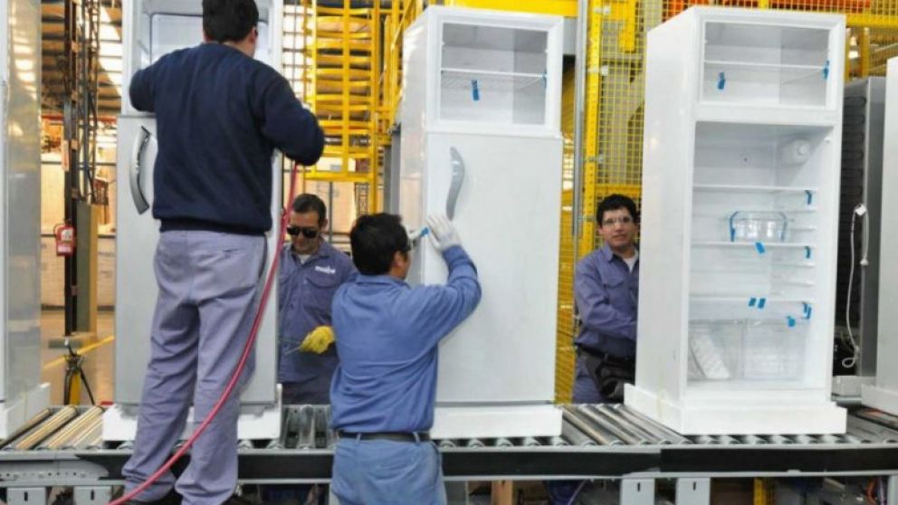 La industria de línea blanca, clave en provincias como Santa Fe