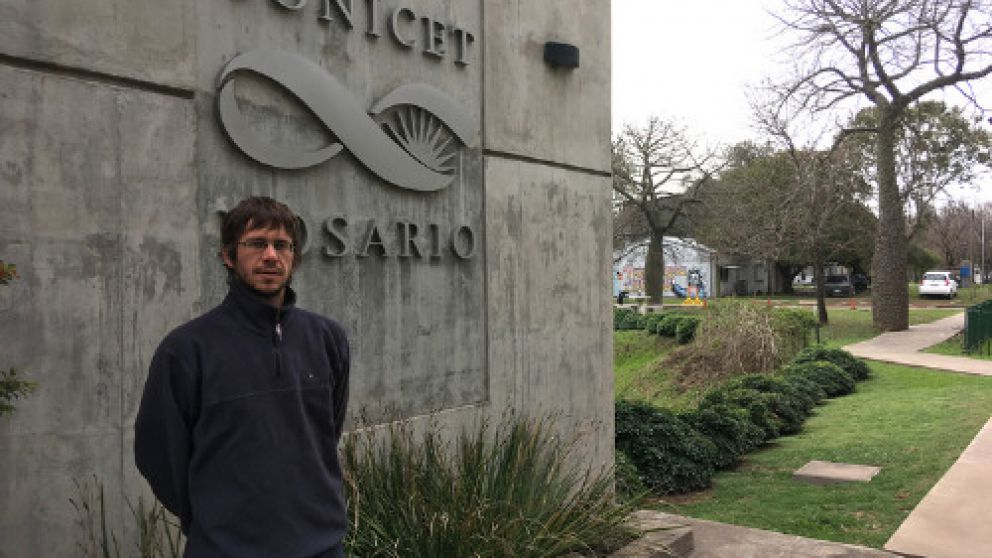 Manchado trabaja con los programas de extensión de la Universidad de Rosario