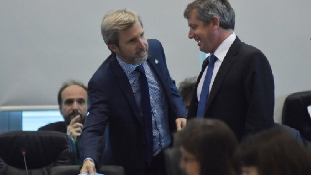Frigerio visitó a Monzó y a diputados oficialistas y opositores en busca de consenso