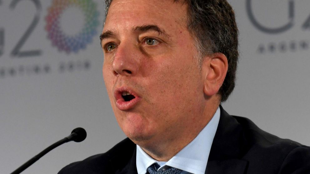 Dujovne: "Es clave la cooperación internacional para mantener la estabilidad financiera mundial"