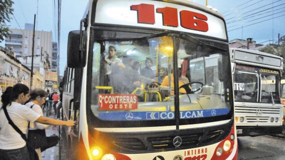 Alarma en el interior por el precio al que podría llegar el boleto de colectivo en enero