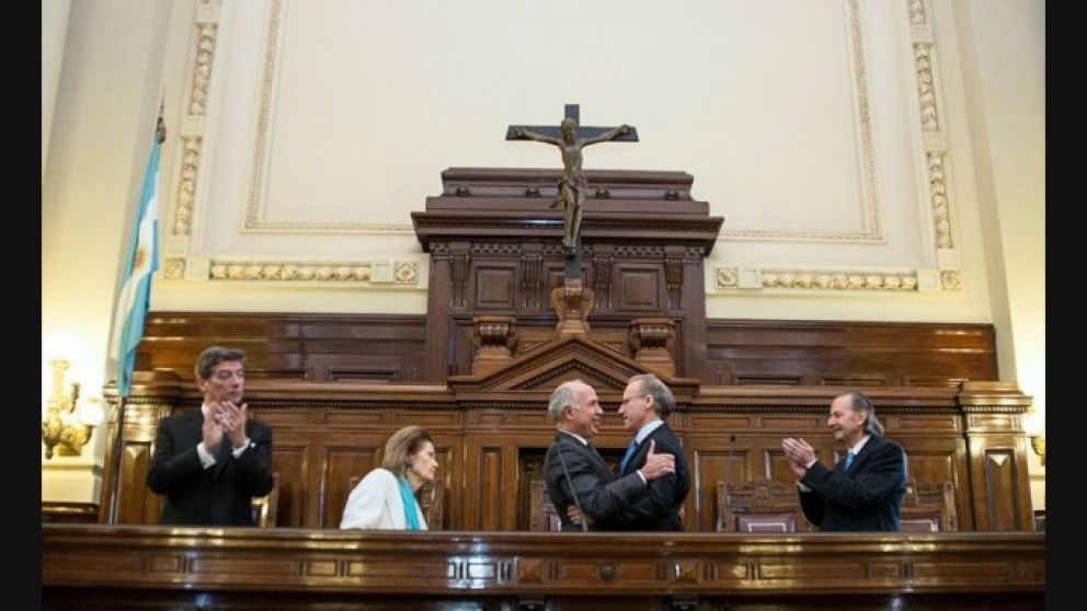 Máxima tensión en la Corte por el control del Centro de Información Judicial