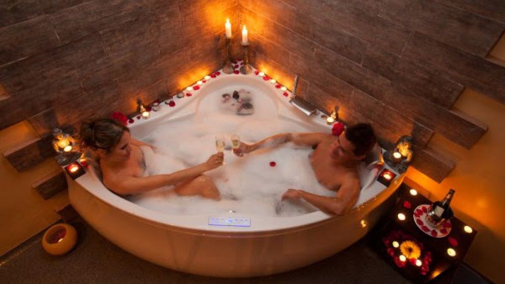 Los hoteles podrán recibir a una o varias personas sin la obligatoriedad de que sean parejas