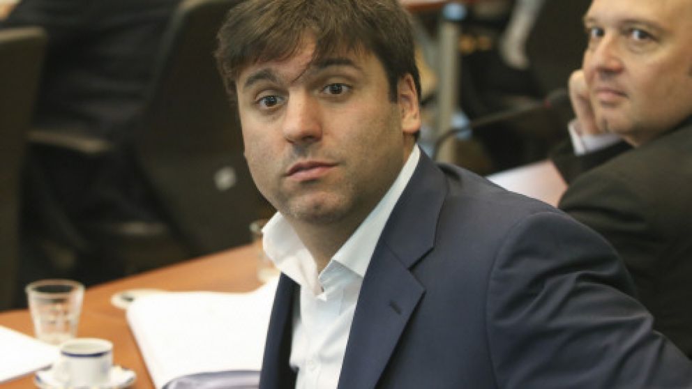 Para Bossio, es “evidente” que hay que rehacerlo