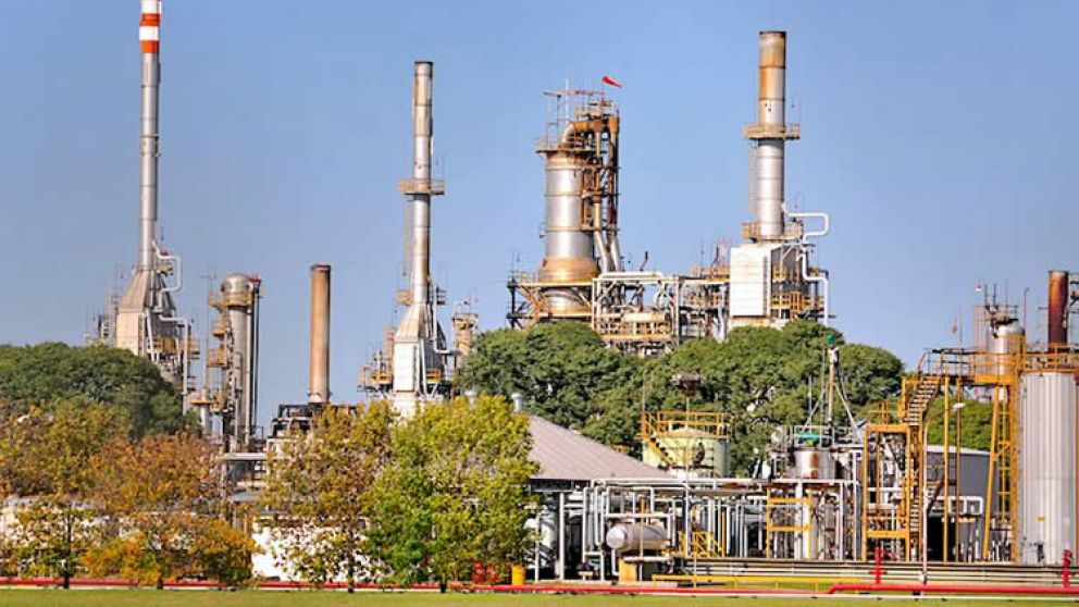La refinería santafesina era uno de los activos que estaba en juego
