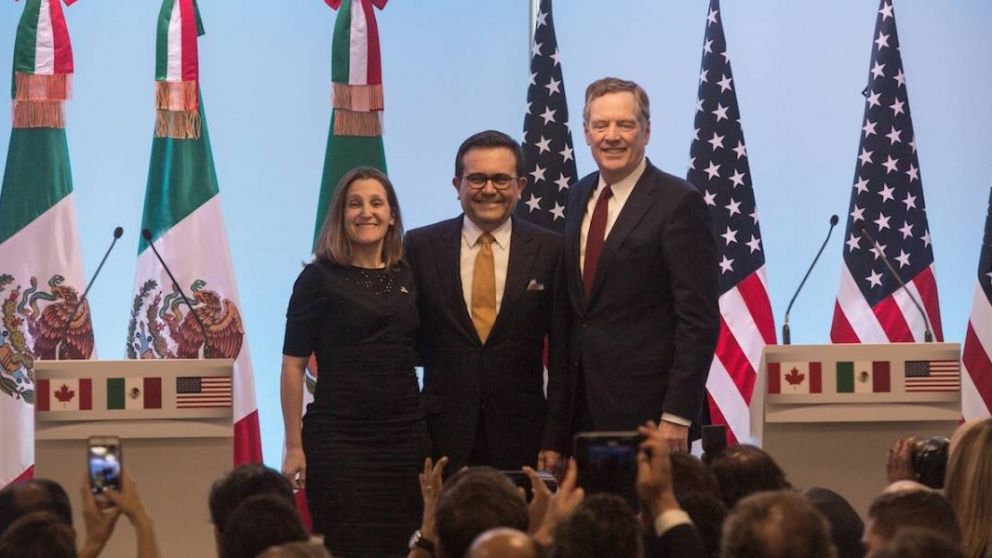 Canadá firma prórroga de acuerdo de libre comercio con EE.UU. y México