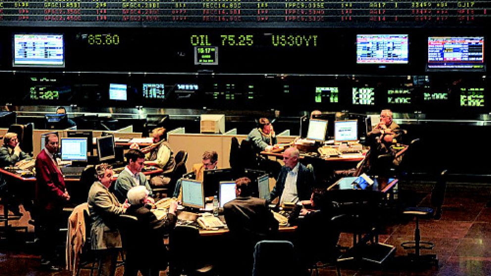 Esperan más volatilidad cambiaria hasta fin de año