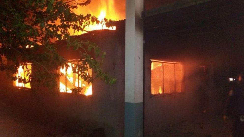 El siniestro destruyó gran parte del inmueble