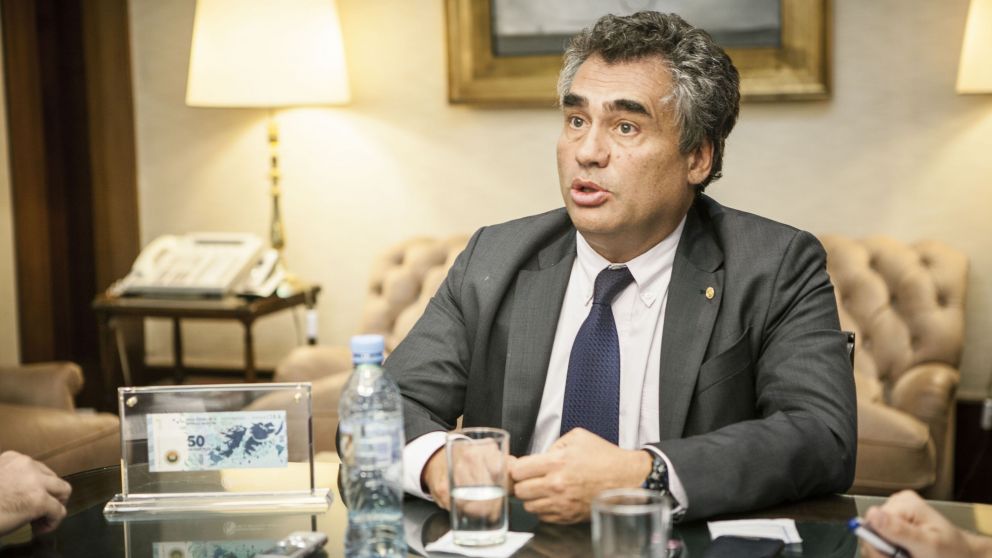 Para Vanoli, el FMI asumió el "pleno control" de la economía Argentina